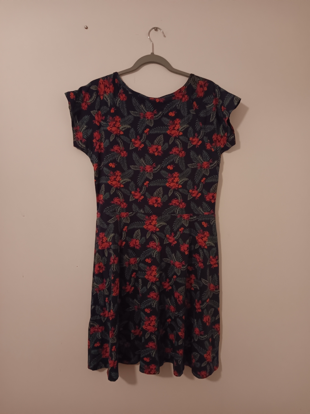 Mata Traders Navy Red Floral Short Sleeve Fit & Flare Dress Large - Picture 3 of 4